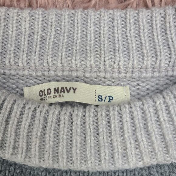 Old Navy Grey Fair Isle Sequin Sweater Women's Small - Picture 3 of 7